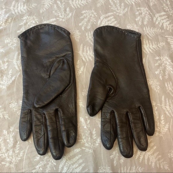 Free Add On - Thin Brown Faux Leather Gloves - Picture 2 of 3